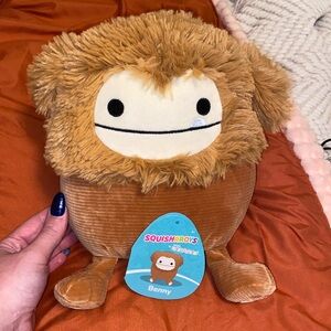 NWT Benny (Corduroy) Bigfoot 8” Squishmallow